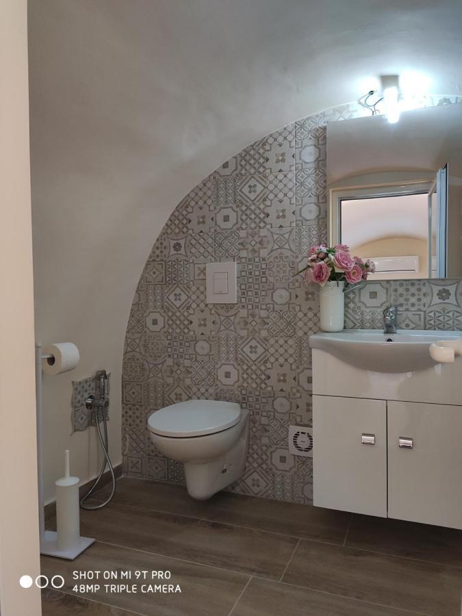 Apartamento La Casa Delle Sorprese Trani Exterior foto