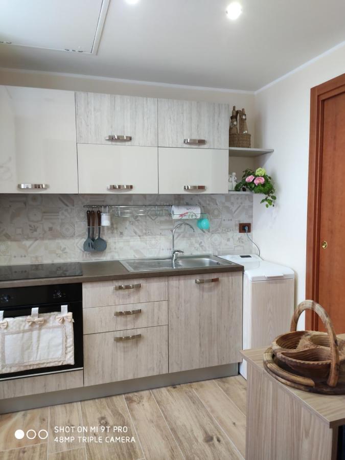 Apartamento La Casa Delle Sorprese Trani Exterior foto